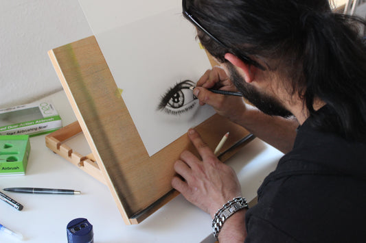 artist improves skills as an artist by practicing daily sketches