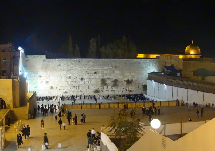 Western Wall, 2009, photography, 8 x 11 in. / 20.32 x 27.94 cm.