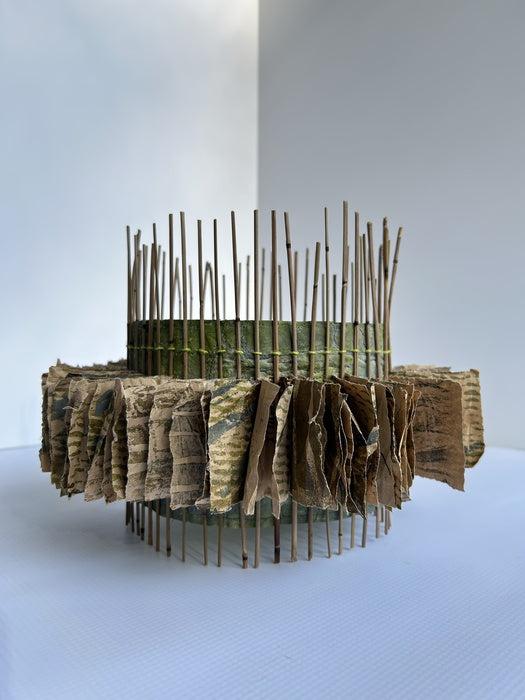 Full Turn, 2025, mixed media, 16 x 24 x 24 cm. / 6.2 x 9.44 x 9.44 in.