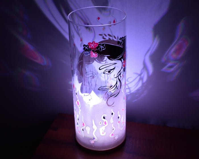 Hecate, 2025, glass lamp, 10 x 4 x 4 in. / 25.4 x 10.16 x 10.16 cm.