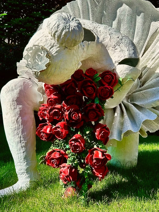 Taking a Bow, 2024, digital photography, 12 x 15 in. / 30.48 x 38.1 cm.