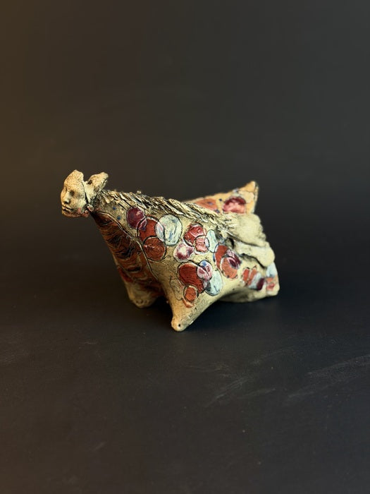 Cover Your Butt, 2026, ceramic, 8 x 6 x 4 in. / 20.32 x 15.24 x 10.16 cm.
