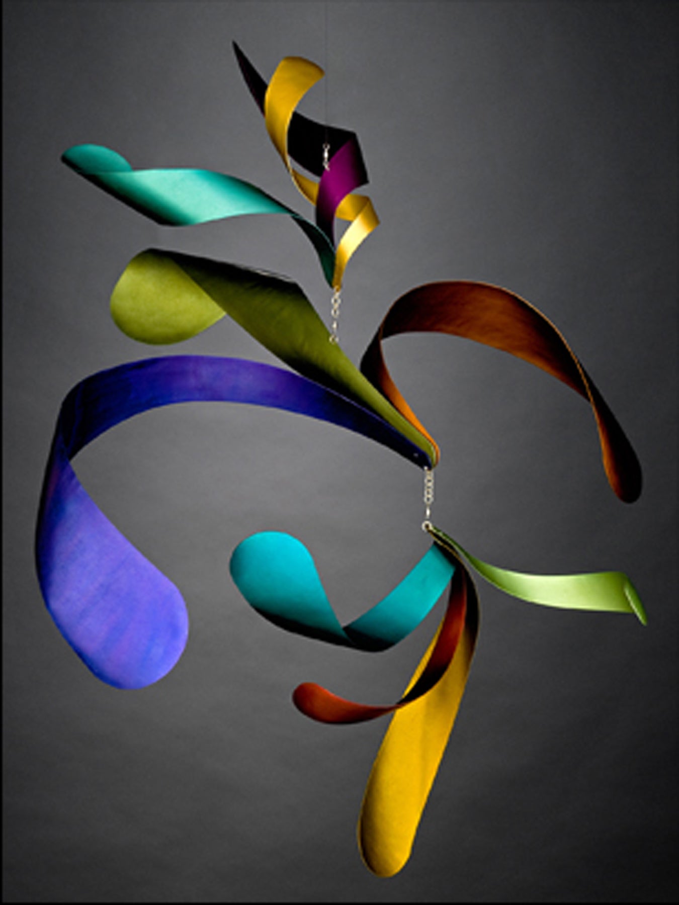 Journey Mobile, 2013, anodized aluminum, 32 x 32 x 32 in. / 81.28 x 81.28 x 81.28 cm.