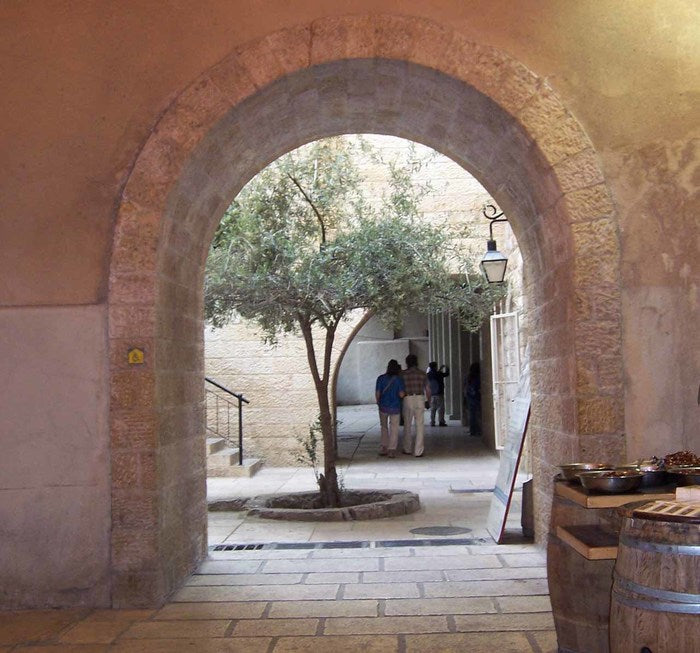 Arches 2, 2011, photography, 16 x 20 in. / 40.64 x 50.8 cm.