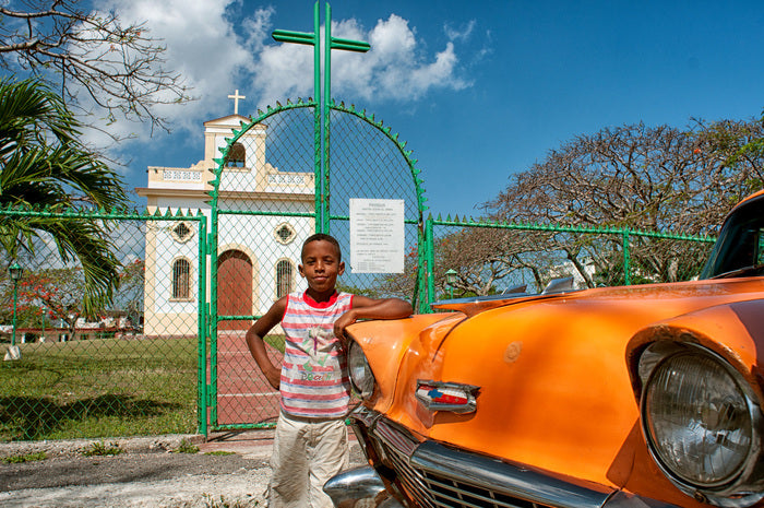Hangin', 2013, archival photograph, 20 x 16 in. / 50.8 x 40.64 cm.