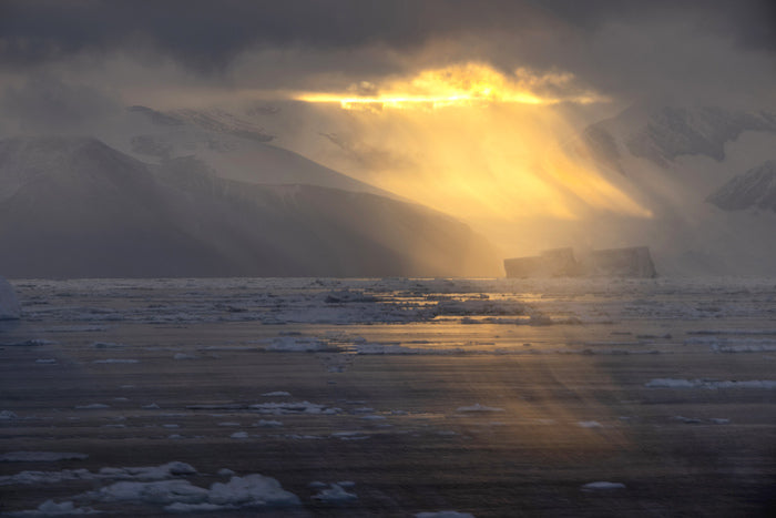 Iceberg Graveyard 12, 2023, digital photograph printed on Hahnemuhle bamboo fine art rag, 11.4 x 16.5 in. / 29 x 42 cm.