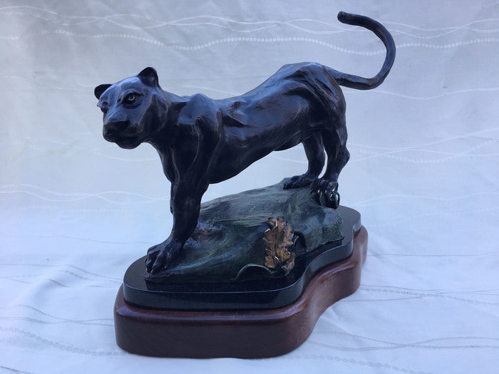Prowl, 2017, bronze, 17 x 24 x 15 in. / 43.18 x 60.96 x 38.1 cm.