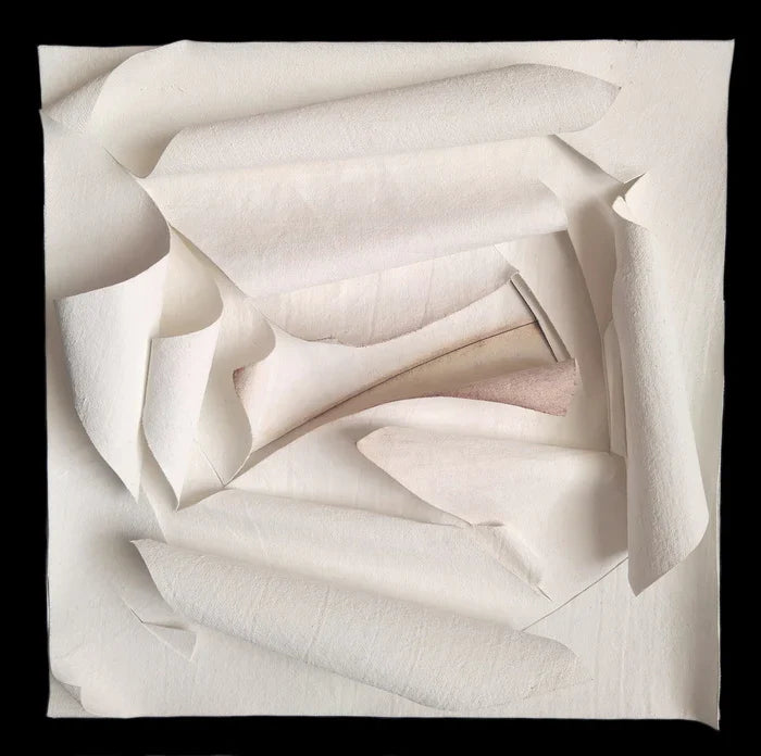 Qubit 3, Rosalba Mura, 2022, painting on canvas, 20 x 20 cm. / 7.8 x 7.8 in.
