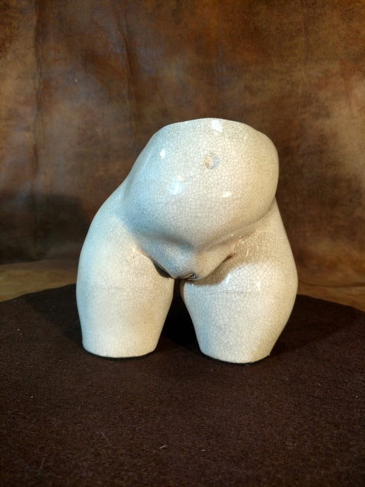Nuit #12, 2025, ceramic, 6.75 x 7 x 5.75 in. / 17.1 x 17.78 x 14.6 cm.