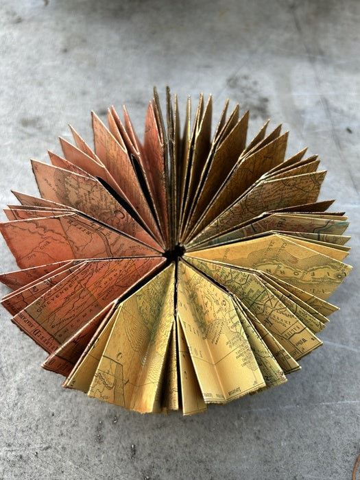 Whereabouts, 2024, paper, 7 x 7 x 4 cm. / 2.75 x 2.75 x 1.57 in.