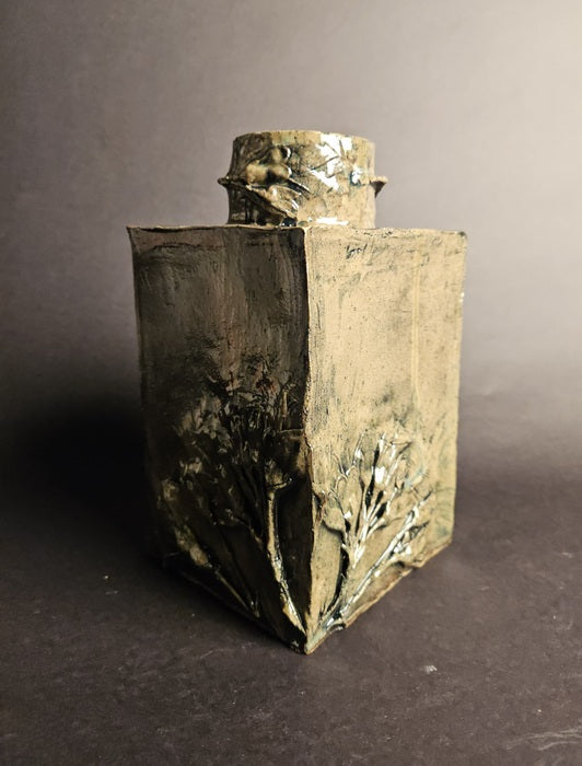 Carnations I, 2025, stoneware, 6.75 x 4.75 x 4.25 in. / 17.14 x 12.06 x 10.79 cm.