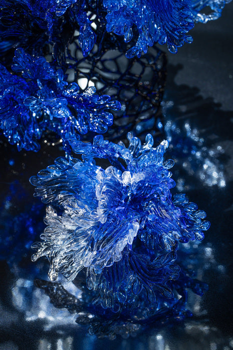 Caerulea, 2025, glass sculpture on aluminum print, 60 x 40 x 3 cm. / 23.6 x 15.7 x 1.18 in.