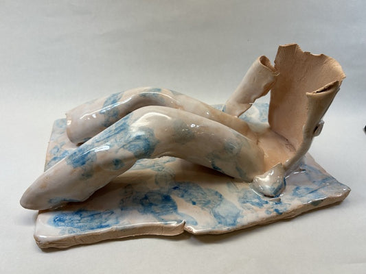 The Silent Witness, 2024, ceramics, 5 x 11 x 7 in. / 12.7 x 27.94 x 17.78 cm.