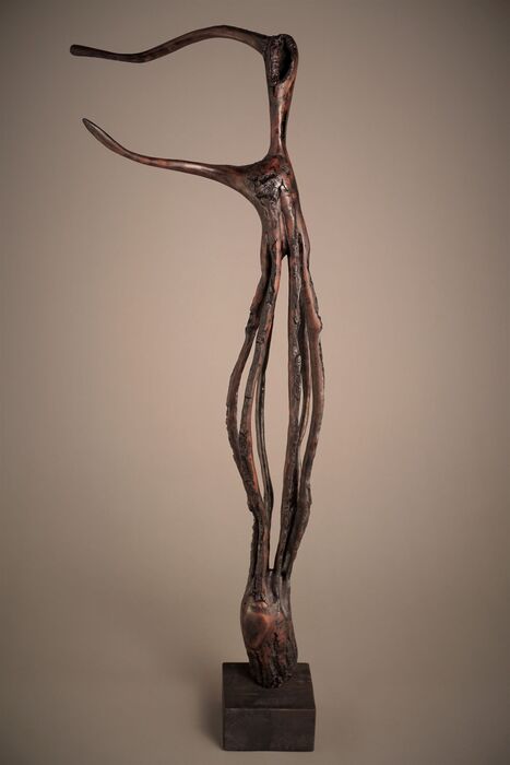 Ethereal Dancing, 2022, white oak, 46 x 20 x 14 in. / 116.84 x 50.8 x 35.56 cm.