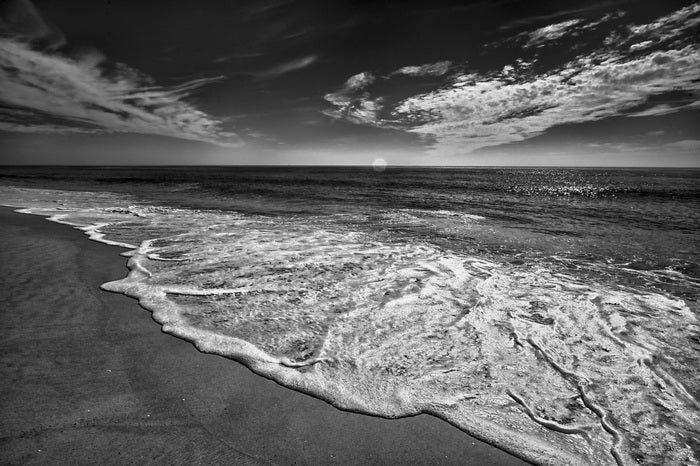 Jones Beach NY, 2021, aluminum metal print, 14 x 9.5 in. / 35.56 x 24.13 cm.