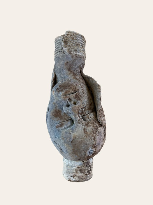 Zayna, 2022, ceramic, 14 x 7 x 7 in. / 35.56 x 17.78 x 17.78 cm.