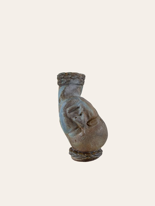 Zayna II, 2022, ceramic, 10 x 6 in. / 25.4 x 15.24 cm.